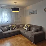 Apartment Znjan