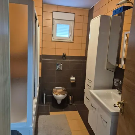 Znjan Апартаменты